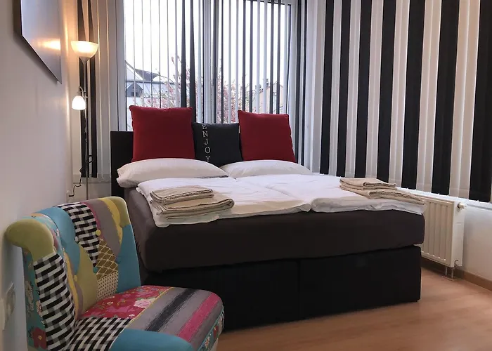 Maximilian In Old Town Innsbruck