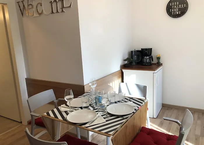 Апартаменты Maximilian In Old Town *